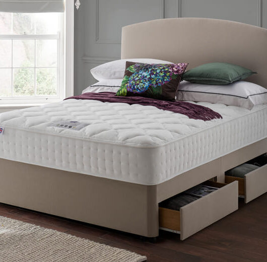 Rest Assured Minerva 2000 Pocket Silk Mattress, King Size